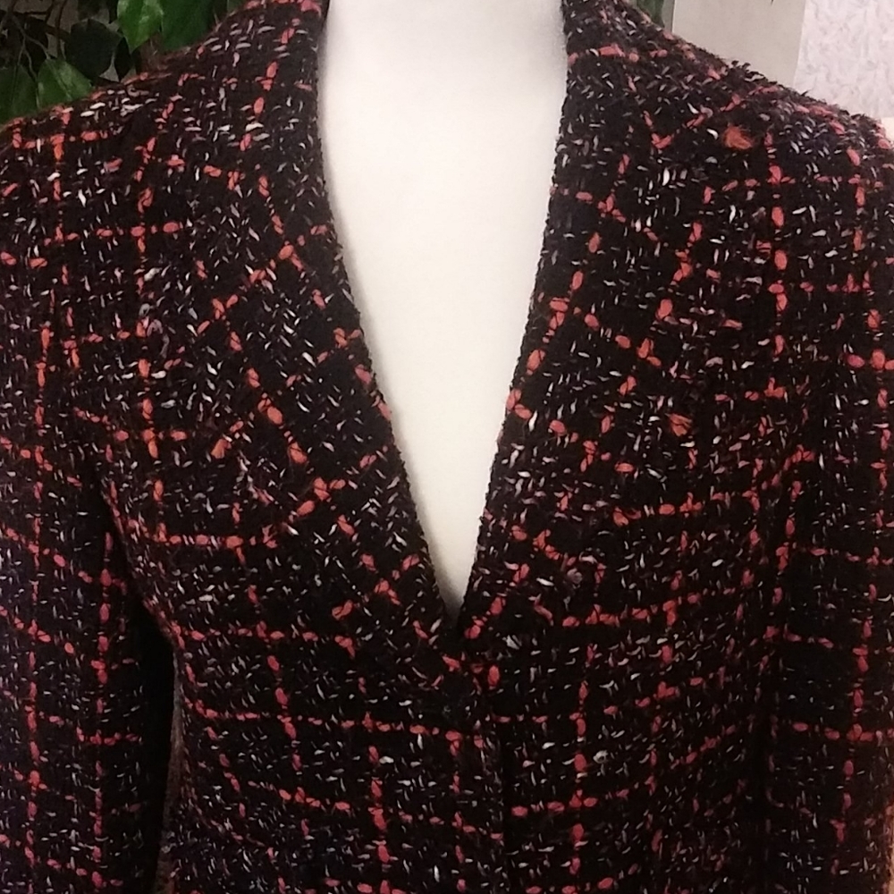 REQUIREMENTS Suit Jacket